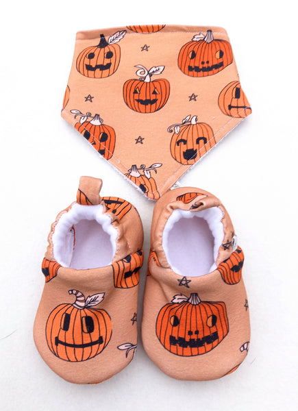 Halloween Pumpkin Bandana Bib and Shoes set